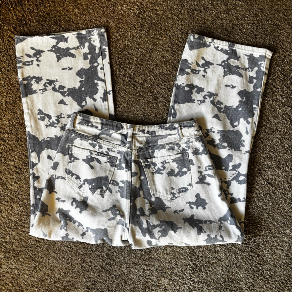 Bailey Rose Cowprint Pants - Picture 3 of 4